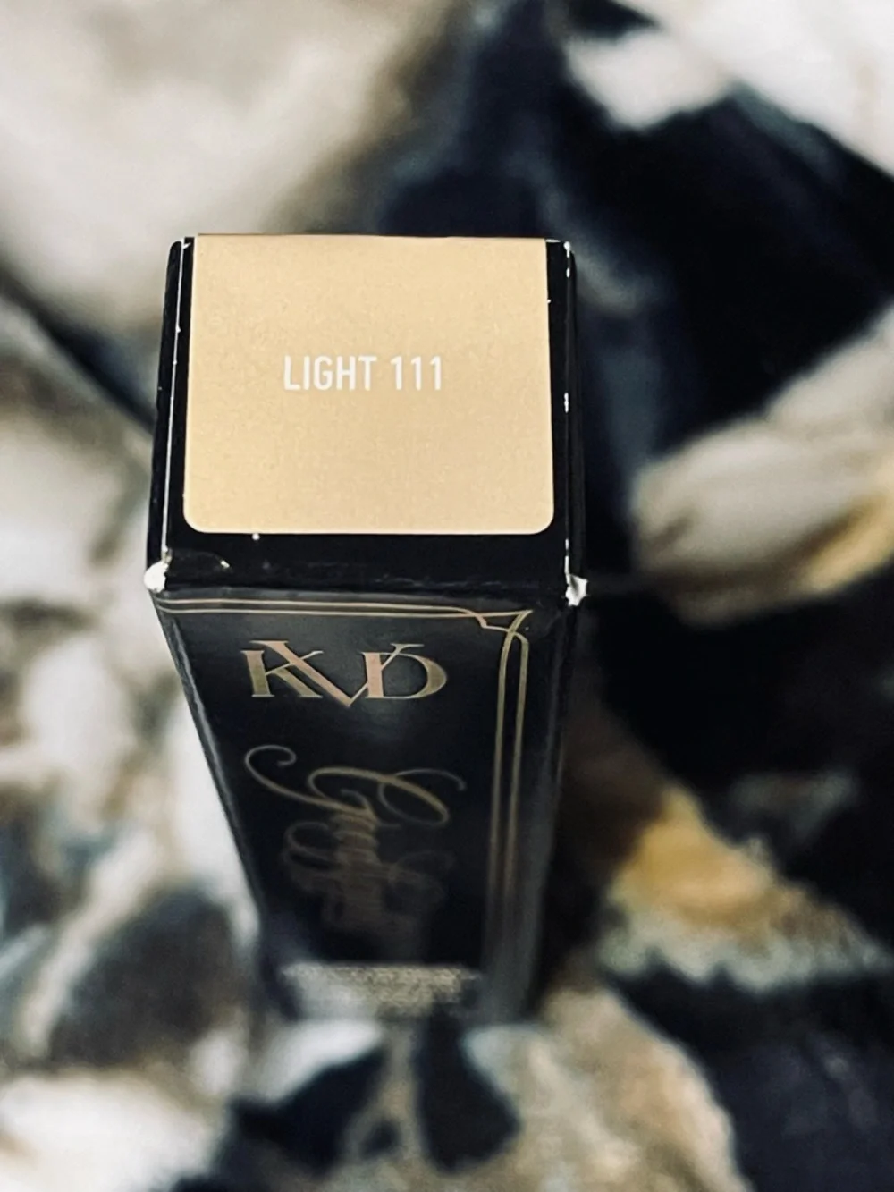 KVD Light 111 Good Apple Lightweight Full Coverage Concealer